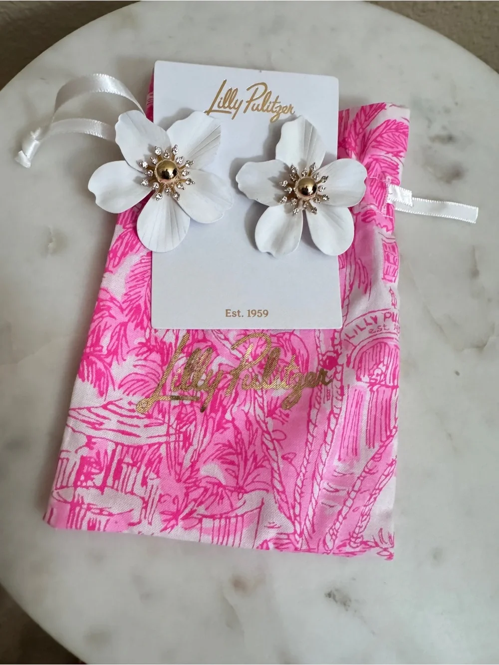 Women Lilly Pulitzer Oversized Orchid Earrings Resort White golden tone sparkly